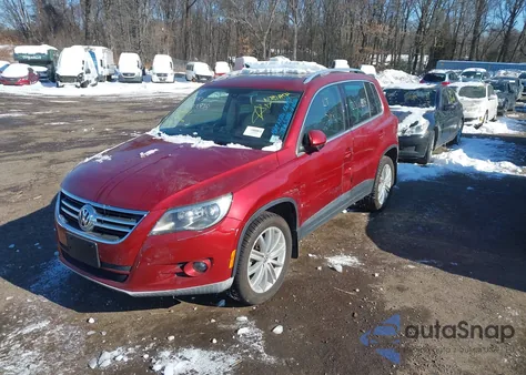 2010 Volkswagen Tiguan Sel z USA, uszkodzony, nr VIN WVGAV7AX8AW003927